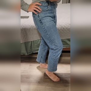 Dynamite slightly baggy jeans size 29